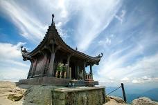 Full-day Yen Tu Mountain: Discover the Pilgrimage Hub of Vietnam from Ha Long