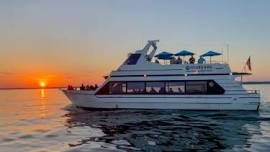Lake Texoma Dinner Cruise aboard Island Girl