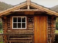Let’s build a little log cabin out of logs!