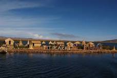 Lake Titicaca Day Tour: Explore Uros Floating Islands and Taquile with Traditional Andean Lunch
