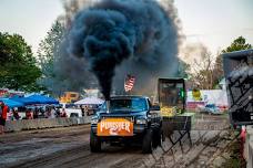 New Virginia, Iowa Midwest Pullers Association Truck & Tractor Pull
