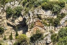 Berat Full-Day Tour: Mosaic City Immersed in Rich History, Culture, and Diverse Influences