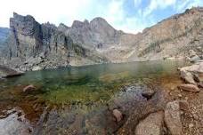 Women's Chasm Lake Hike: Rocky Mountain Wilderness Experience