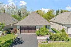 Open House for 10220 57th Avenue N, Plymouth, MN 55442 on Sun, 06/02 @ 05:00 pm