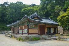 The Korean Buddhism Revival at Cheonjangsa