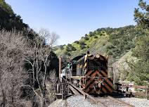 Scenic Train Rides Through Niles Canyon